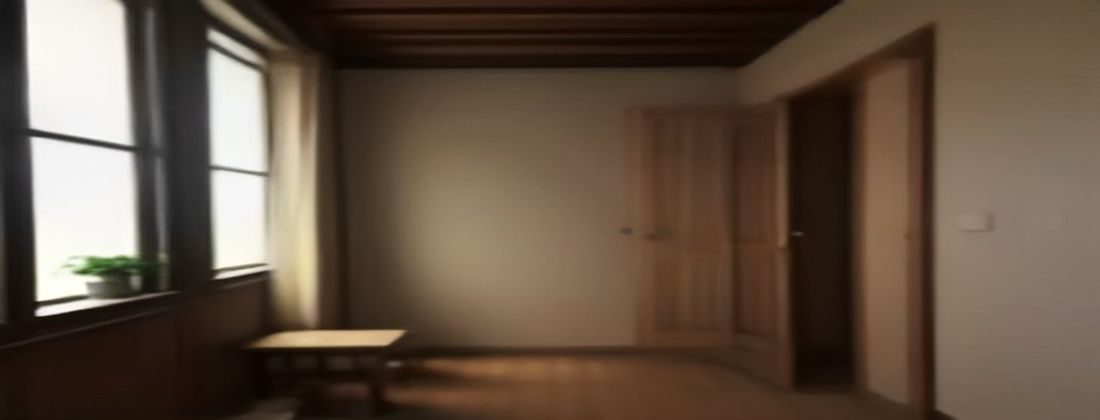 小蓝视频功能界面展示，包括弹幕互动面板、投屏设置界面和下载缓存管理页面，深紫色主题配色
